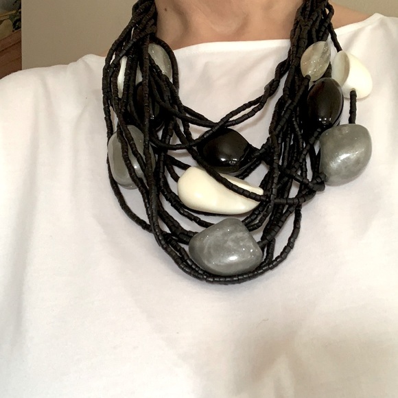 NWOT CHICO’S MULTI STRAND BEADED NECKLACE - Picture 2 of 10